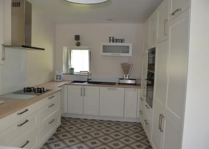 La Remise 4 Etoiles Casa de Férias Saint-Hilaire-de-Mortagne